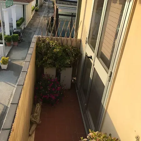 Veryversilia Holidays ヴィアレッジョ